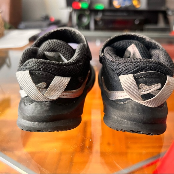 Nike Baby/Toddler - Picture 5 of 6